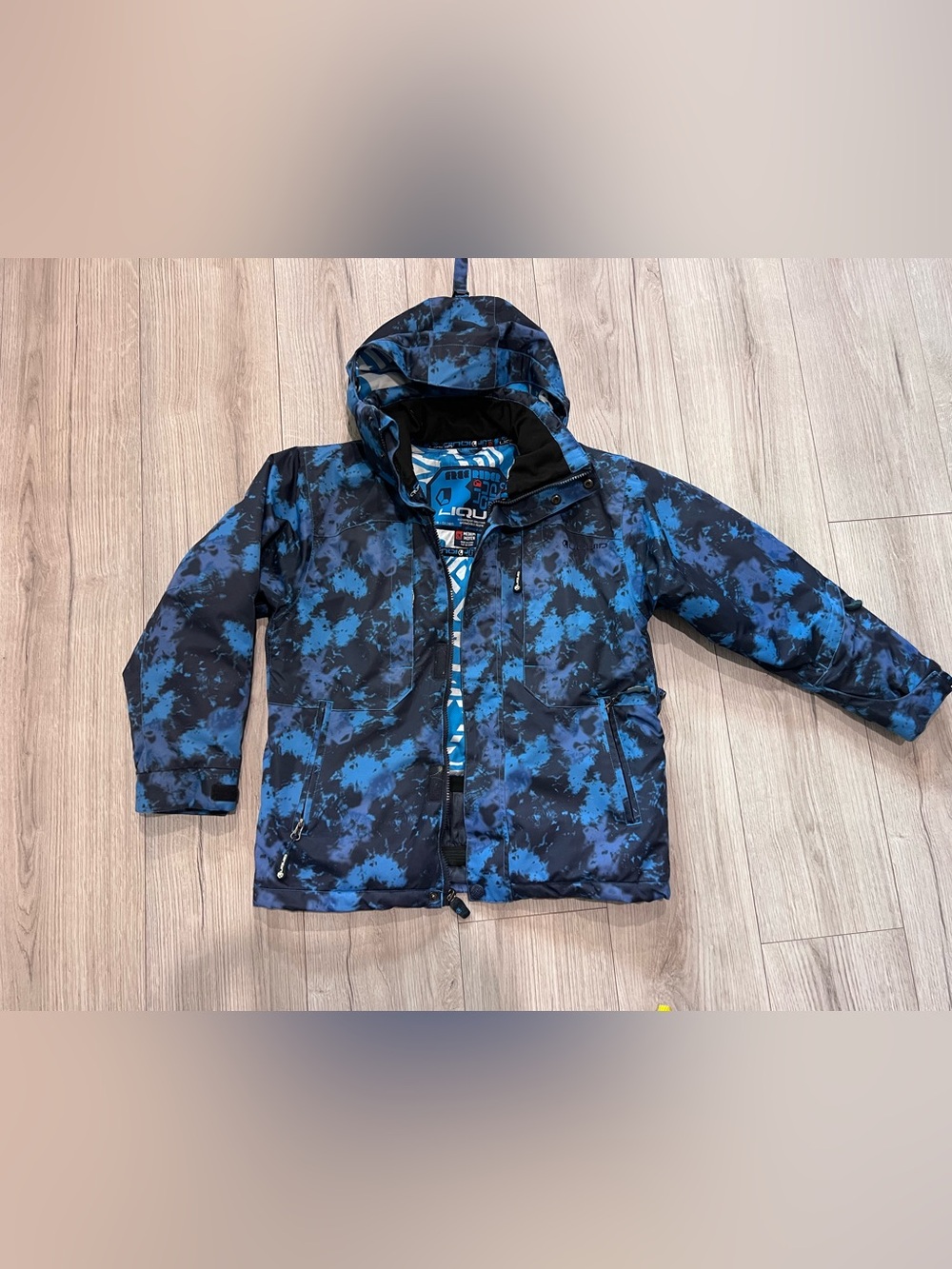Liquid Insulated Waterproof Ski Snowboard Jacket Boys Kids Medium Blue Black